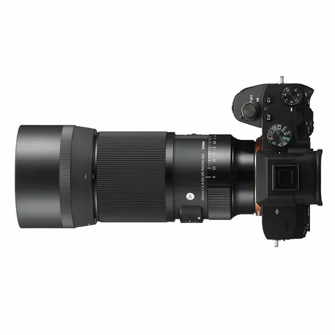 Sigma_105mm_F2.8_4.jpg