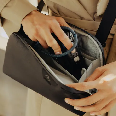 4_peakdesign_travel_crossoverbody_3L.jpg