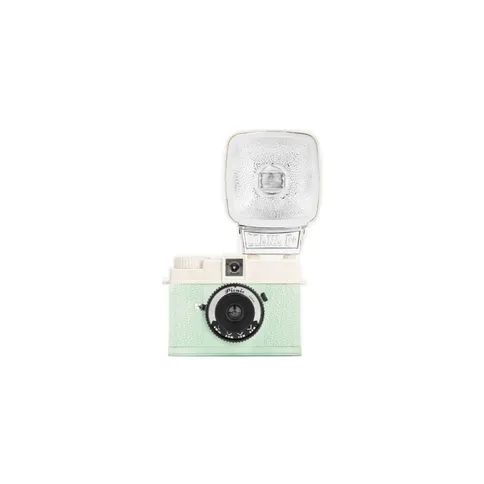 Lomography-Half-frame-Lomourette-Picnic-Edition_1.jpg