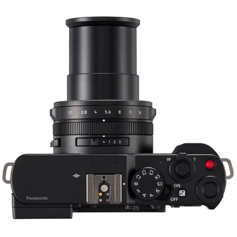 panasonic-lumix-l10-black-5.jpg