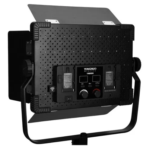 Yongnuo-YN6000-5600K_7.jpg