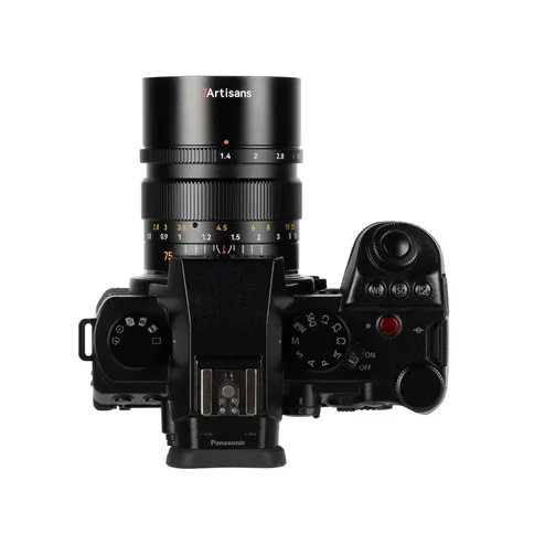 new_7artisans_75mm_1.4_7_lmount.jpg
