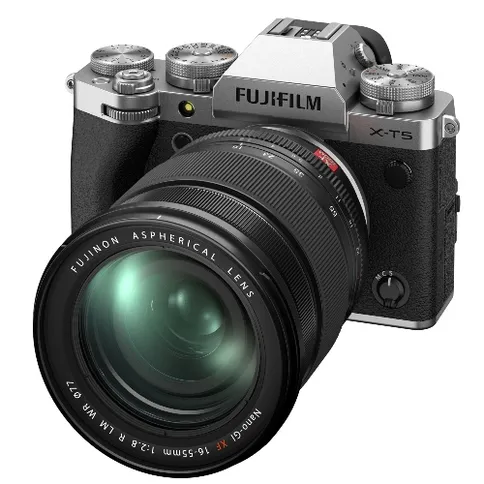 fujifilm_x-t5_xf15-55-2.jpg