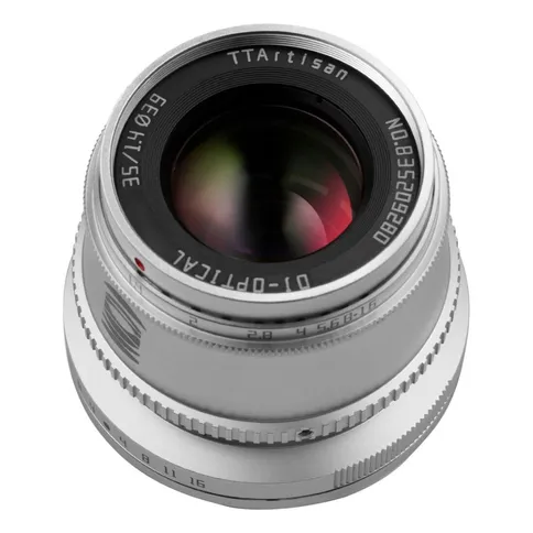 TTArtisan-APS-C-35mm-f1-4-MFT-zilver_2.jpg