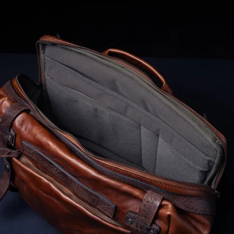 Wotancraft-Night-Rider-brown-Leather-Sling-Bag-incl-insert_4.jpg