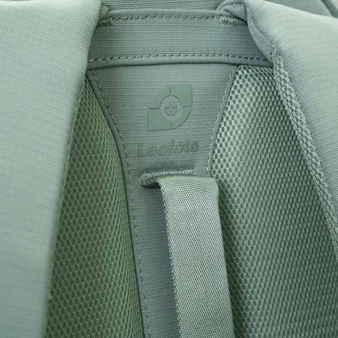 Leofoto_dailylite_series_backpack_17L_green7.jpg