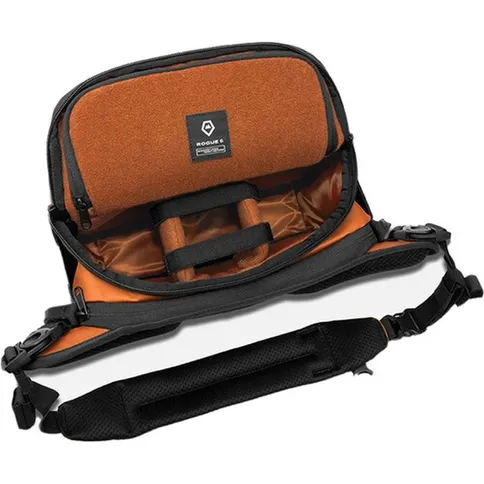 WANDRD-ROGUE-Sling-6L-Sedona-Orange-V2_2.jpg