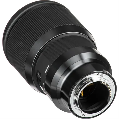 Sigma-85mm-F14-DG-HSM-art-L-Mount-6.jpg