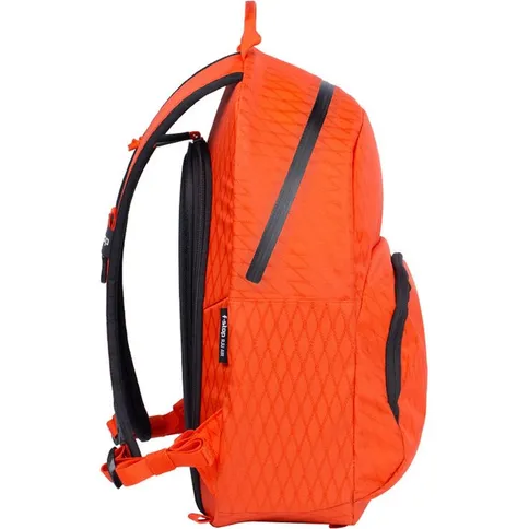 F-Stop-Rju-AIR-18-Liter-Backpack-Magma_2.jpg
