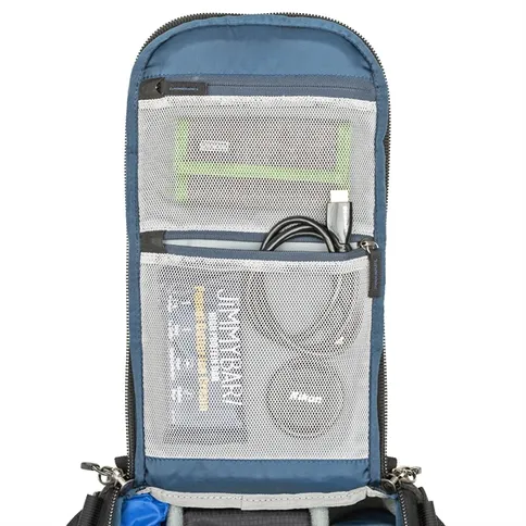 Backstory_0013_Backstory-Backpack-13-Mesh-Pockets-Back-084.jpg