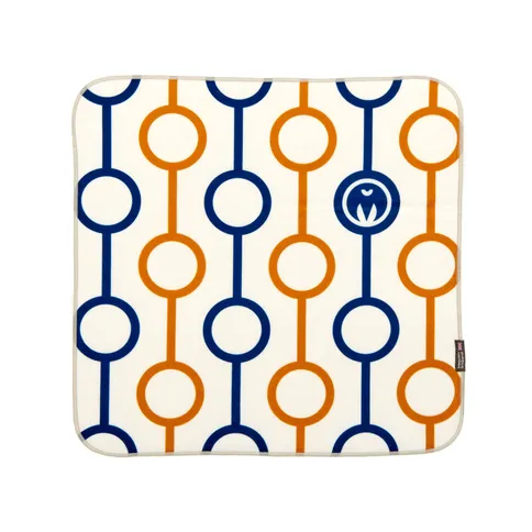 3-Legged-Thing-WRAPZ-Self-adhesive-Reusable-Cloth-Wrap-Retro-1.jpg