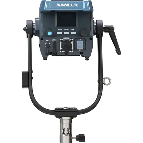 Nanlux-Evoke-150C-Full-Color-Nebula-8-Spot-Light_5.jpg