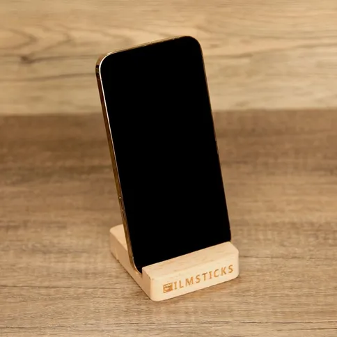 Filmsticks-Wooden-Stand-holder-for-Smart-Phones-and-Clapperboard_6.jpg