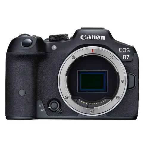 Canon_R7_1.jpg