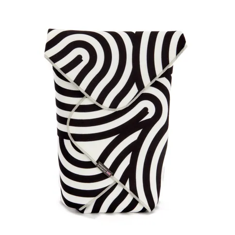 3-Legged-Thing-WRAPZ-Self-adhesive-Reusable-Cloth-Swirl-Retro-2.jpg