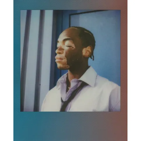 Polaroid-GO-2x8-Film-Pack-Gradient-Frame_6.jpg