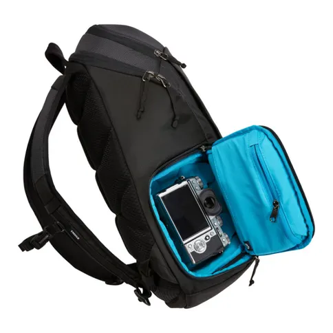 thule-tecb-120-enroute-medium-dslr-23-liter-backpack-zwart-zijvak.jpg