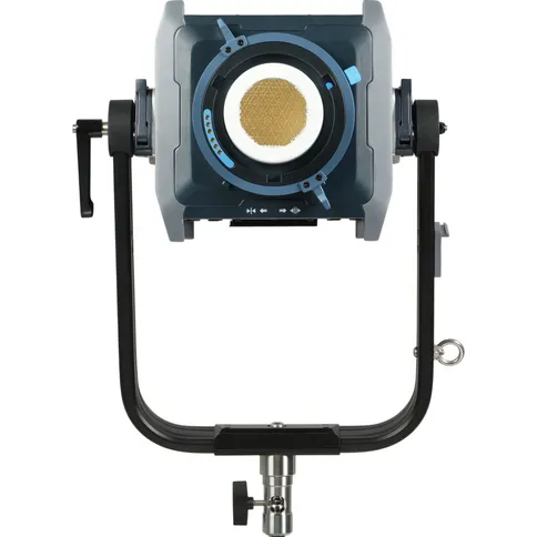 Nanlux-Evoke-600C-Full-Color-Nebula-8-Spot-Light_1.jpg