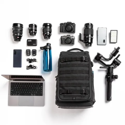 Tenba-Axis-V2-20L-Backpack-Black_6.jpg