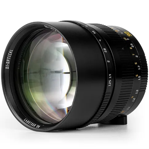 TTArtisan-90mm-F1.25_3.jpg