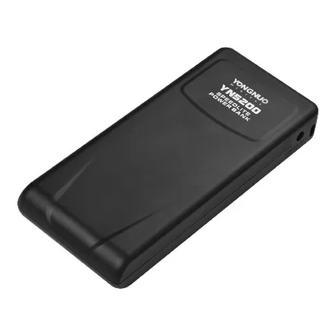 Yongnuo-YN5200-Portable-power-bank-for-Speedlite_1.jpg