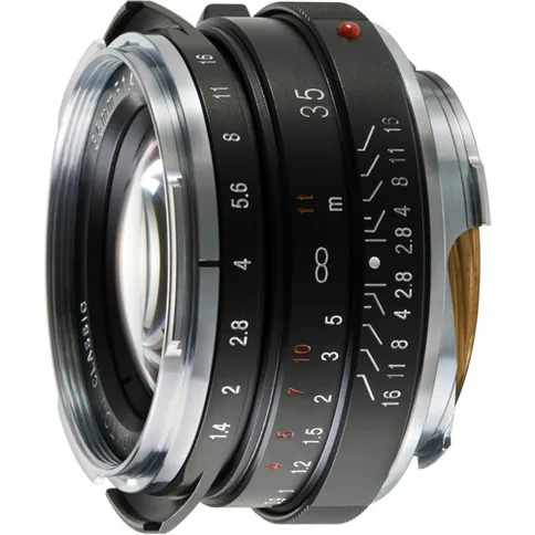 Voigtländer Nokton 35mm f1.4 VM II Multi-Coated 01.jpg