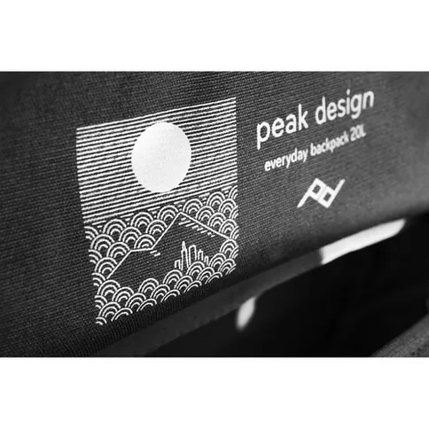 Peak_Design_Everyday_backpack_20L_v2_black_14.jpg