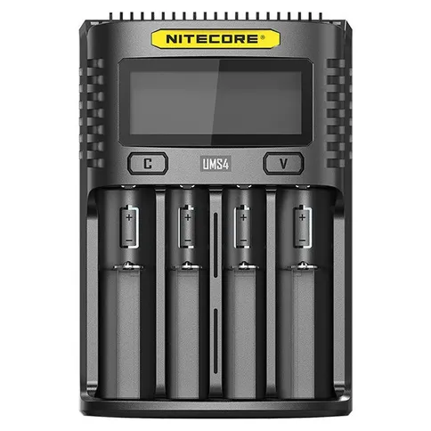 Nitecore-UMS4-4x-Penlite-Pro-Lader-AA-AAA-met-indicator_1.jpg