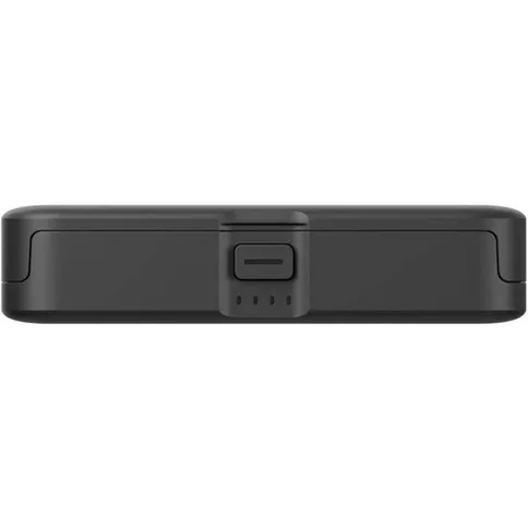 Insta360-Portable-Charging-Case_4.jpg
