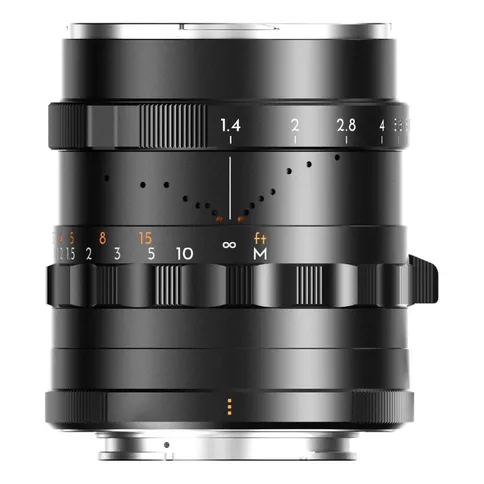 Thypoch-Full-frame-Simera-28mm-F1-4-voor-Fujifilm-X-mount-zwart_2.jpg