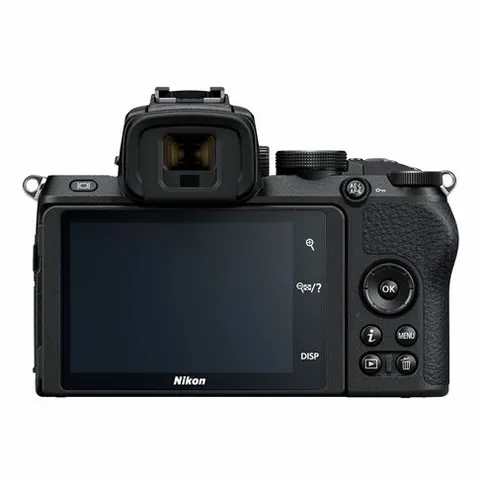 Nikon-5.jpg