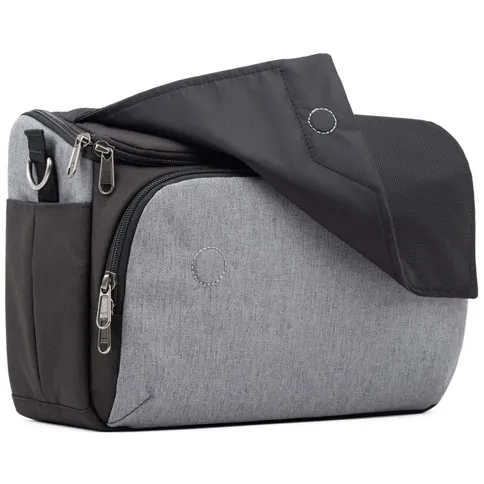 Think-Tank-Mirrorless-Mover-30-V2-Cool-Grey_3.jpg