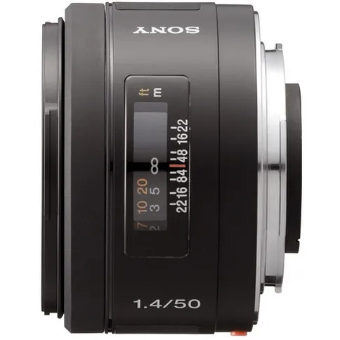 sony_sal_50mm_f1.4_1.jpg