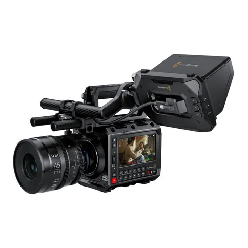 Blackmagic-PYXIS-monitor_2.jpg
