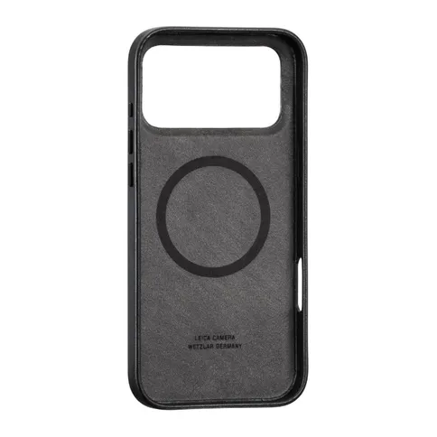 IPhone_Case_outside_Version_A_LoRes 2.jpg