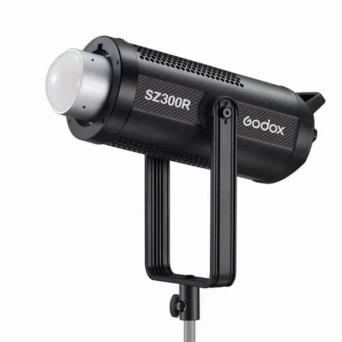 Godox-SZ300R-Zoom-RGB-LED-Videolamp_5.jpg