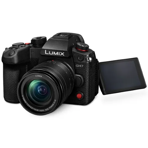 Panasonic_GH7_kit1260_3556_foto4.jpg
