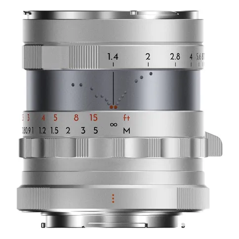 Thypoch-Full-frame-Simera-35mm-F1-4-zilver_2.jpg