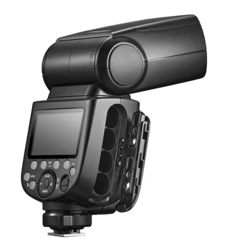 Godox-TT685IIO-Flash-for-Oly-Pan_7.jpg