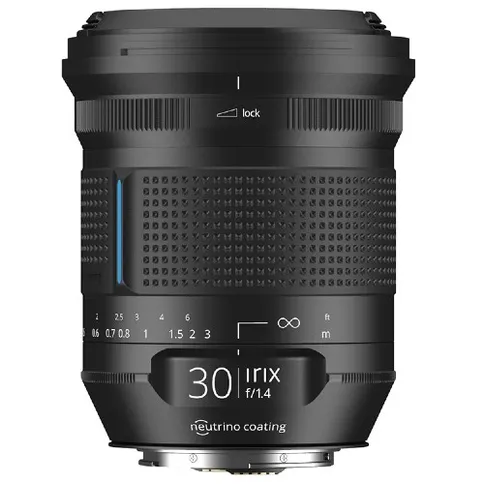 Irix-30mm-F1.4-Canon_1.jpg