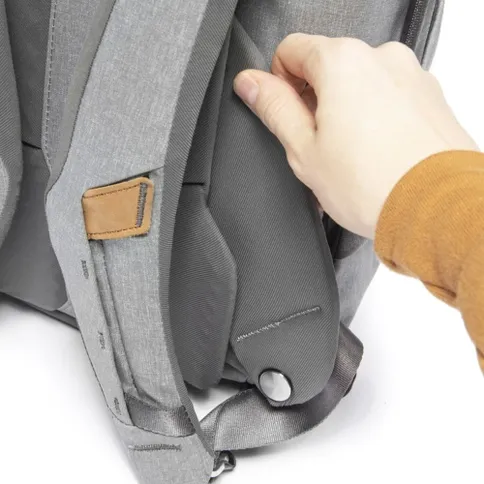 peak_design_hipbelt_ash-4.jpg