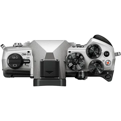 om-system-om5ii-silver-8.jpg