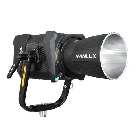 Nanlux-Evoke-1200-Bi-color-Spot-Light-with-45-degrees-Reflector_6.jpg
