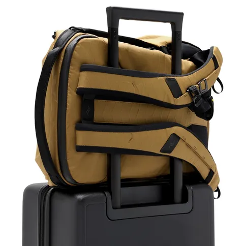 Peak Design-Everyday-Backpack-20L_8.jpg