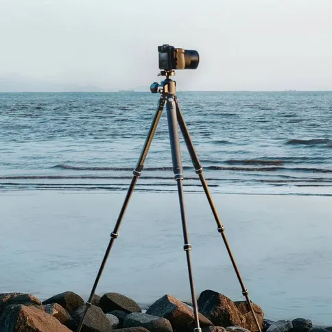 Falcam-TreeRoot-Quick-Lock-Lite-R140T-Tripod_8.jpg