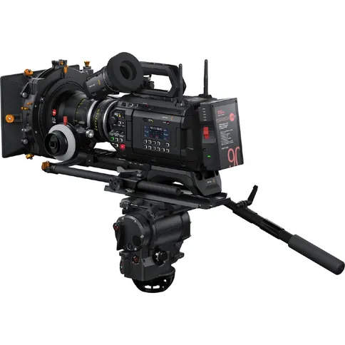 BlackMagic_URSA_Cine_12K_Foto4.jpg