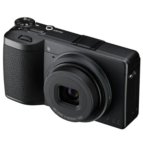 ricoh-gr-iv-monochrome-pre-order-3.webp