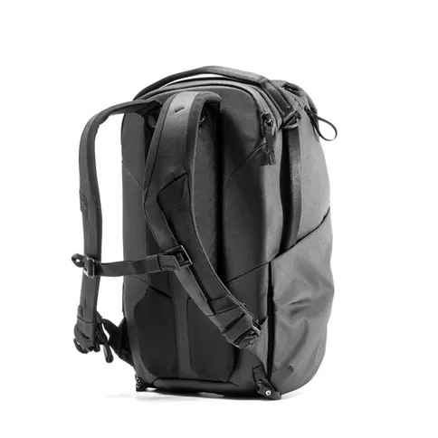 Peak-Design-Everyday-backpack-20L-V3-black_4.jpg