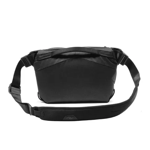 Peak-Design-Everyday-sling-3L-V3-black_3.jpg