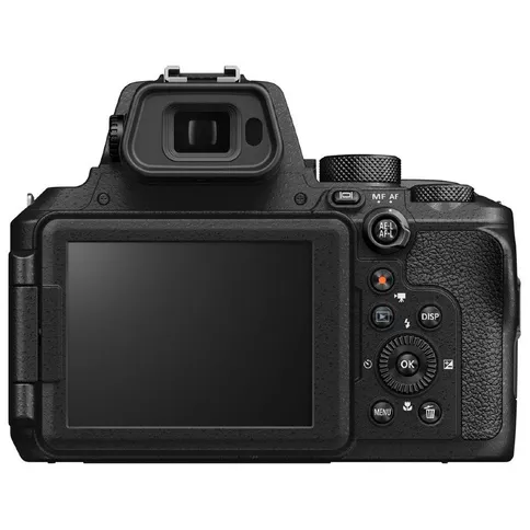 Nikon-Coolpix-P950-2.jpg